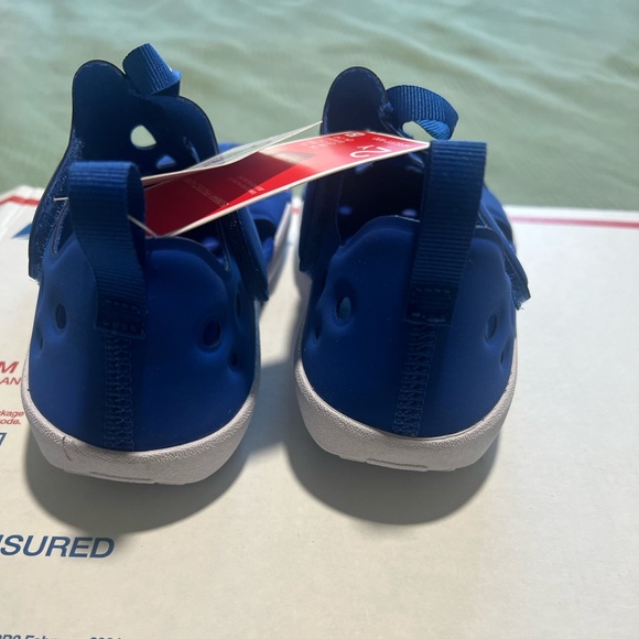 Nike Youth Sunray Protect 4 Sandal Game Royal/ White Size 2 NWT - Picture 7 of 9